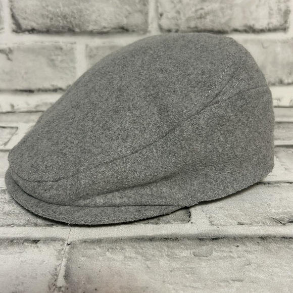 Carter's Boy’s Newsboy Cap Gray Hat, Plaid Lining Cap 3-9 Months, Elastic Back - Picture 3 of 7